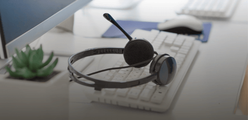 Contact center headphones 