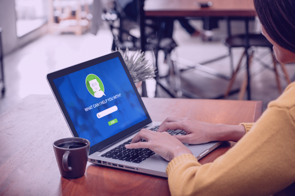 Live chat self service on website